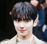 이거 수지 남자버전이라는데.. - 인스티즈(instiz) 연예 카테고리 이거 수지 남자버전이라는데..