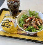 노브랜드버거 🥗치킨시저샐러드🥗 제발 먹어주라 - 인스티즈(instiz) 일상 카테고리 노브랜드버거 🥗치킨시저샐러드🥗 제발 먹어주라