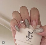 네일 골라주라~!~! - 인스티즈(instiz) 익명잡담 카테고리 네일 골라주라~!~!