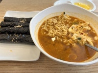 라면+꼬마김밥 5줄에 6500원 - 인스티즈(instiz) 일상 카테고리