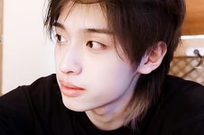 엑디즈 가온 자컨에서 생얼 나왔는데,, - 인스티즈(instiz) 연예 카테고리 엑디즈 가온 자컨에서 생얼 나왔는데,,