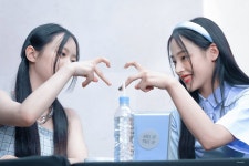 킴민지와 팜하니의 우정이 너무 좋다… - 인스티즈(instiz) 연예 카테고리 킴민지와 팜하니의 우정이 너무 좋다…