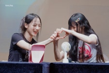 킴민지와 팜하니의 우정이 너무 좋다… - 인스티즈(instiz) 연예 카테고리 킴민지와 팜하니의 우정이 너무 좋다…