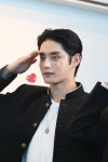 [잡담] 그... 가쿠란 입은 김지웅 보고 갈 사람? 보플 마즘 - 인스티즈(instiz) 연예 카테고리
