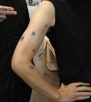 타투 작은거 여러개 하는거 어때? - 인스티즈(instiz) 일상 카테고리 타투 작은거 여러개 하는거 어때?