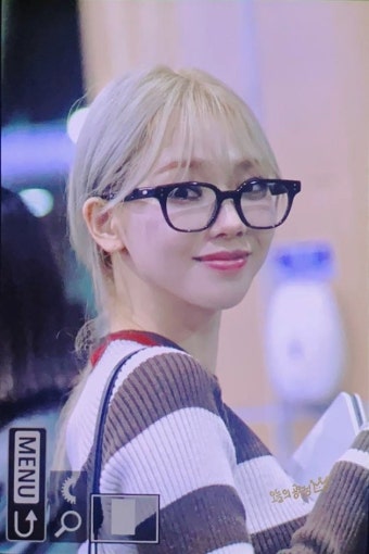 [잡담] 카리나 금발 뿔테 안경... - 인스티즈(instiz) 연예 카테고리