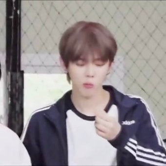 [잡담] 투바투 연준 갈색머리 영상 어디서 봐? - 인스티즈(instiz) (K)POP/예능 카테고리 [잡담] 투바투 연준 갈색머리 영상 어디서 봐?