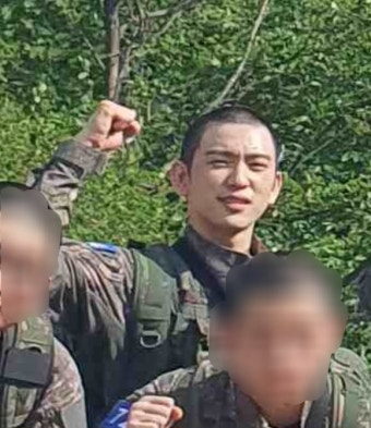 [잡담] 박진영 중대장 훈련병 사진 올라왔다 - 인스티즈(instiz) 연예 카테고리