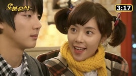 치즈버거 황정음에서 불버거 또라희 왔다 - 인스티즈(instiz) 드영배 카테고리 치즈버거 황정음에서 불버거 또라희 왔다