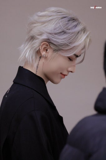 [잡담] 제베원 리키 목에있는 타투 - 인스티즈(instiz) 연예 카테고리