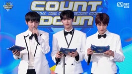 [잡담] 와 엠카 스튜디오 갈아엎은 거 보실 분 - 인스티즈(instiz) 연예 카테고리 와 엠카 스튜디오 갈아엎은 거 보실 분