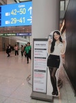 현재 뉴진스로 도배된 인천공항.jpg - 인스티즈(instiz) 이슈 카테고리 현재 뉴진스로 도배된 인천공항.jpg