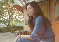 [잡담] 홍해인 용두리에 그냥 앉아있는데 이렇게 생김... - 인스티즈(instiz) 드영배 카테고리