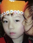 [잡담] 이 애기 사진 아이돌이라는데 - 인스티즈(instiz) 연예 카테고리