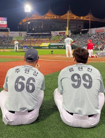 [잡담] 올해 전반기 한화팬들이 제일 좋아하는 사진 1위 - 인스티즈(instiz) 야구 카테고리