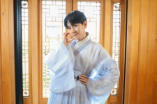 [잡담] 백현이 추석짤 넘나 꽃선비 꽃무관같아ㅋㅋ - 인스티즈(instiz) 연예 카테고리