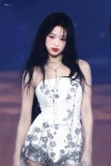 어제자 가요대전 베이비몬스터 아현 직찍.jpg - 인스티즈(instiz) 이슈 카테고리 어제자 가요대전 베이비몬스터 아현 직찍.jpg