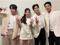 [잡담] 구르미그린달빛 배우들 이뻐 - 인스티즈(instiz) 드영배 카테고리 [잡담] 구르미그린달빛 배우들...