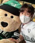 [잡담] 베어리스타랑 있는 성한선수는 정말 조흔 느낌을 주는 것... - 인스티즈(instiz) 야구 카테고리 [잡담] 베어리스타랑 있는 성한선수는 정말... 