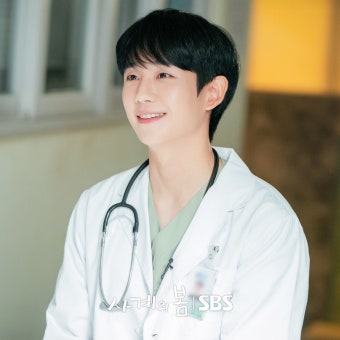 [잡담] 특출인데 의사역할 정해인 이거진짜네.,,,? - 인스티즈(instiz) 드영배 카테고리