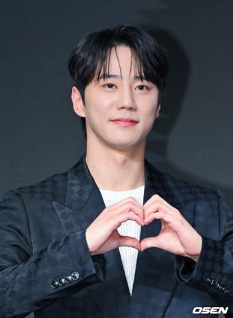 [정보/소식] [단독] '대세' 이준영, 김희선x탁재훈 만났다..'한끼합쇼' 출격 - 인스티즈(instiz) 드영배 카테고리