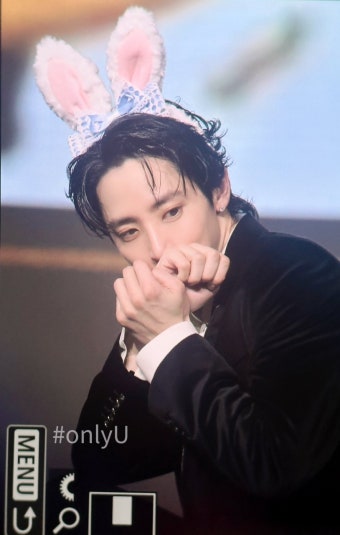 [잡담] 이수혁 어제 팬미팅 사진 볼 사람 - 인스티즈(instiz) 드영배 카테고리 이수혁 어제 팬미팅 사진 볼 사람