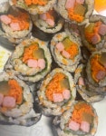 엄마 아빠 퇴근하면 먹을 김밥을 말앗슨 - 인스티즈(instiz) 일상 카테고리 엄마 아빠 퇴근하면 먹을 김밥을 말앗슨
