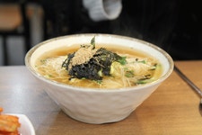 시원담백 멸치 잔치국수 움짤 gifjpg - 인스티즈(instiz) 이슈 카테고리 시원담백 멸치 잔치국수 움짤 gifjpg