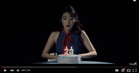 아이유 스물셋 뮤비 해석 - 벗어나려는 아이유+마무리글 약간 수정 - 인스티즈(instiz) 이슈 카테고리