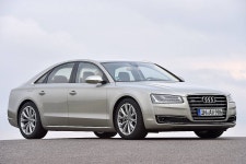 벤츠 S클래스 vs BMW 7시리즈 vs 아우디 A8 vs 포르쉐 파나메라... 카테고리 벤츠 S클래스 vs BMW 7시리즈 vs 아우디 A8 vs 포르쉐 파나메라