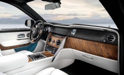 2019 신형 롤스로이스 SUV 컬리넌 [데이터주의] - 인스티즈(instiz) 이슈 카테고리 2019 신형 롤스로이스 SUV 컬리넌 [데이터주의]