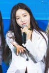 모모랜드의 대표 비쥬얼 연우.jpg - 인스티즈(instiz) 이슈 카테고리