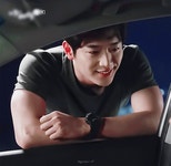 몸 키운 서강준 근황.gif - 인스티즈(instiz) 이슈 카테고리 몸 키운 서강준 근황.gif