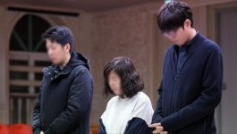 명품 가방, 성인용품등으로 7억원 부정 사용한 동탄 환희유치원 원장... 7억원 부정 사용한 동탄 환희유치원 원장 학부모들 앞에서 눈물