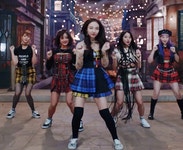 예스올예스 뮤비에서 레전드 짤 생성해버린 임나봉 - 인스티즈(instiz) 이슈 카테고리