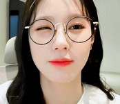 안경쓴 여자아이들 미연 비주얼 수준ㄷㄷ.gif - 인스티즈(instiz) 이슈 카테고리 안경쓴 여자아이들 미연 비주얼 수준ㄷㄷ.gif
