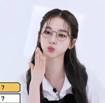 에스파 카리나 우영우 댄스.gif - 인스티즈(instiz) 이슈 카테고리