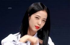 엄대엄 신들의 전쟁 지수 vs 수지.gif - 인스티즈(instiz) 이슈 카테고리