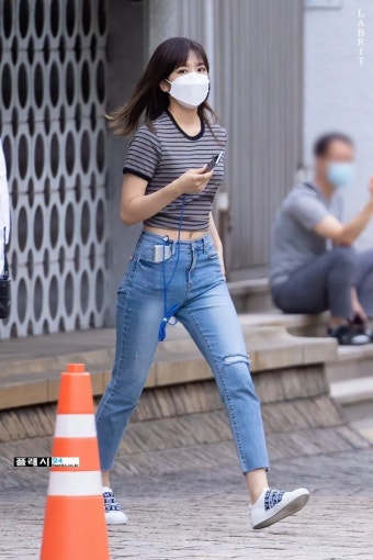 출근길 안유진 청바지 직찍 star > 연예/스포츠 > 출근길 안유진 청바지 직찍