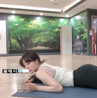 플래시24- > 연예/스포츠 > 너무아깝다는 전 타히티 아리 피지컬