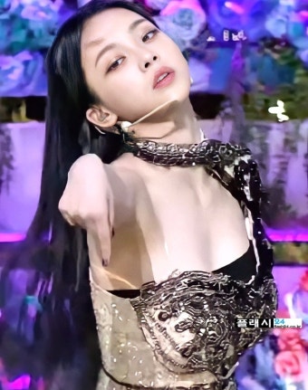 출중한 미모와 몸매 에스파 카리나 star > 연예/스포츠 > 출중한 미모와 몸매 에스파 카리나