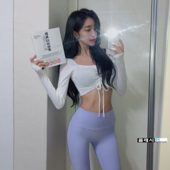 플래시24- > 네티즌포토 > 몸좋은 자몽녀 사장님 이아름