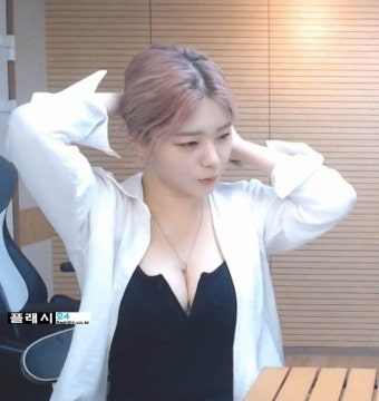 감스트의 그녀 뚜밥 photo > 네티즌포토 > 감스트의 그녀 뚜밥