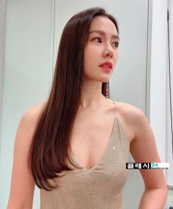 외모에 가려져있다는 손예진 드레스핏 star > 연예/스포츠 > 외모에 가려져있다는 손예진 드레스핏