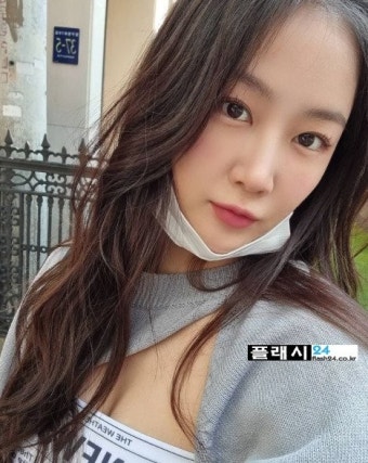 플래시24- > 연예/스포츠 > 감탄 나오는 소유, 인증샷 플래시24- > 연예/스포츠 > 감탄 나오는   소유, 인증샷