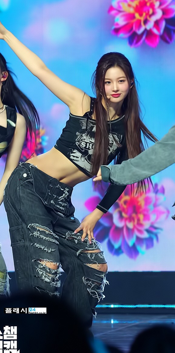 엔믹스(NMIXX) 멤버 설윤, 서울 행사 참석 후 활약 소개 및 8월 컴백 예정