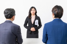 LG공장 지붕엔 ‘태양광 발전소’ 돈다 : 경제일반 : 경제 : 뉴스 : 한겨레 LG공장 지붕엔 ‘태양광 발전소’ 돈다