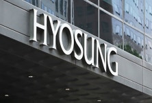 효성 조현준 회장, 3년만에 영업이익 1조 재탈환 효성 조현준 회장, 3년만에 영업이익 1조 재탈환 