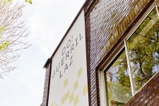 오래된 여관을 청년 주거공간으로 바꾼 게릴라즈 오래된 여관을 청년 주거공간으로 바꾼 게릴라즈 