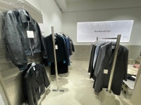 미니멀과 젠더리스가 공존하는 브랜드 컨스트럭션 미니멀과 젠더리스가 공존하는 브랜드 컨스트럭션 